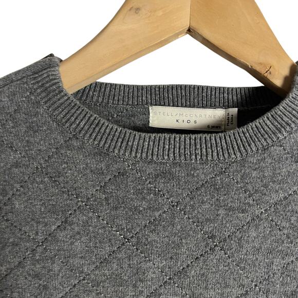 Stella McCartney Boy Gray Quilted Long Sleeve Crewneck Pullover Sweater Size 6 - Picture 3 of 8